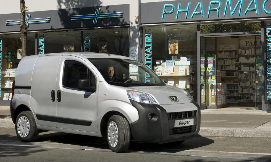  Peugeot Bipper 2008 года  (фото 93 из 93)